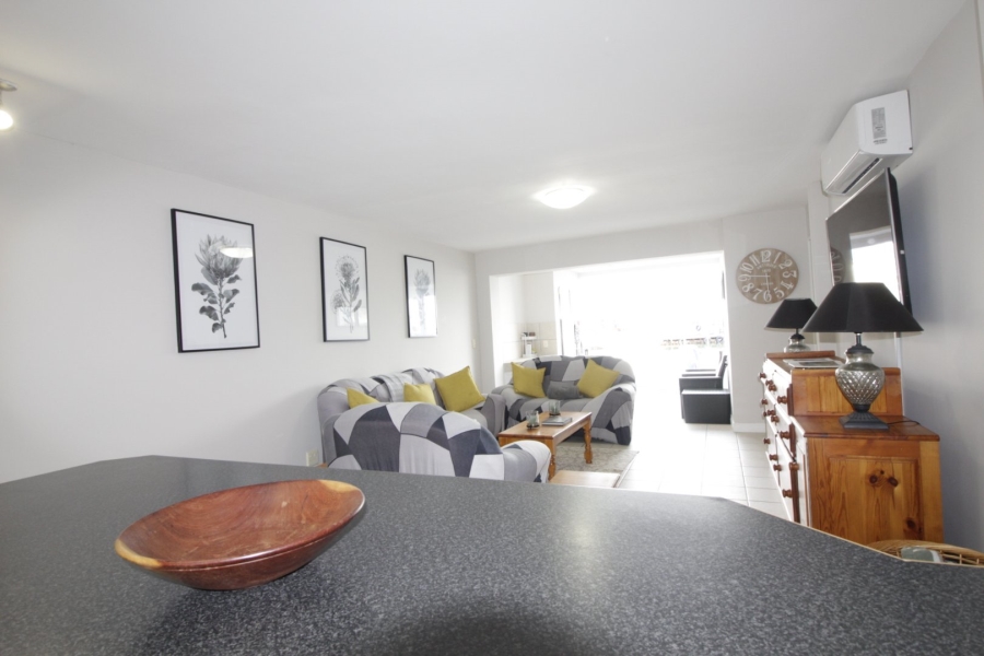 2 Bedroom Property for Sale in Marina Martinique Eastern Cape